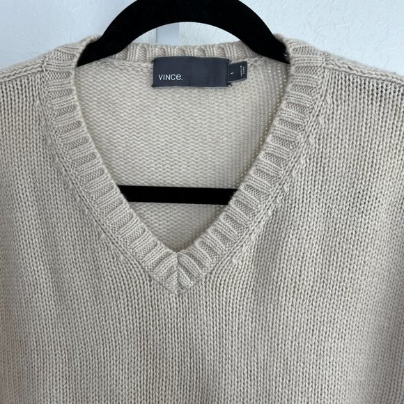 VINCE Ivory 50% Yak, 50% Wool Super Soft V Neck Sweater, Men's Large - Picture 3 of 11